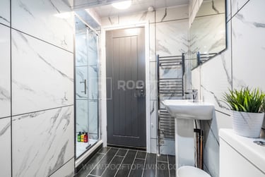 2 bed house, Queens Road, Hyde Park, Leeds, LS61HY - Image 12