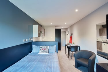 Classic Studio at Alumno Falmer, 41-42 Park Wall Cottages, Station Approach, Brighton, BN19SD - Image 1