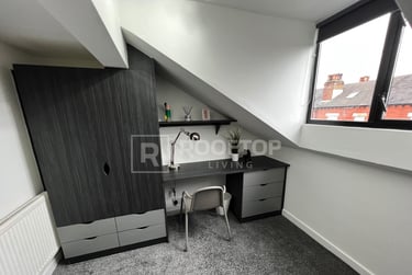 2 bed house, Queens Road, Hyde Park, Leeds, LS61HY - Image 13