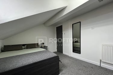 2 bed house, Queens Road, Hyde Park, Leeds, LS61HY - Image 7