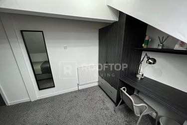 2 bed house, Queens Road, Hyde Park, Leeds, LS61HY - Image 15
