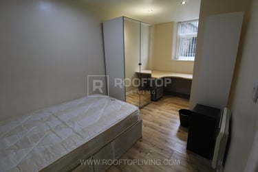 3 bed house, Moorland Avenue, Hyde Park, Leeds, LS61AP - Image 3