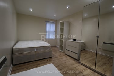 3 bed house, Moorland Avenue, Hyde Park, Leeds, LS61AP - Image 2