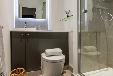 Premium Studio at Grosvenor House, 141-143 Drury Lane, Covent Garden, London, WC2B5TB - Image 9
