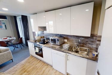 Gold En-suite at LIV Student Sheffield, 131 Ecclesall Road, City Centre, Sheffield, S118HY - Image 13