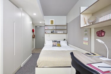 Silver En-suite at LIV Student Sheffield, 131 Ecclesall Road, City Centre, Sheffield, S118HY - Image 3