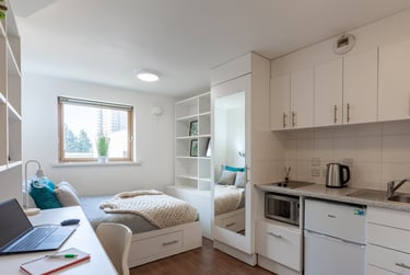 Ruby Studio at Academic House, Herne Hill, Southwark, London, SE249QH - Image 9