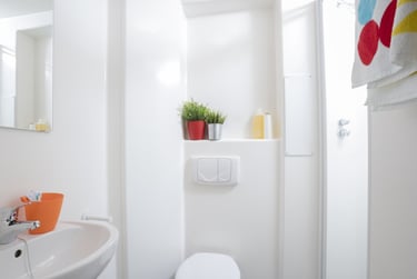 Premier Ensuite Plus at Charles Morton Court, 37-43 Green Lanes, Newington Green, London, N169BS - Image 6