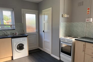 3 bed house, Schofield Road, City Centre, Loughborough, LE114QH - Image 3
