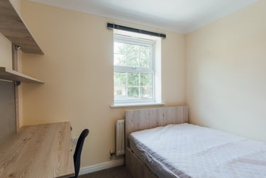 4 bed house, Kingfisher Way, City Centre, Loughborough, LE113NF - Image 6