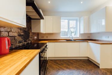 6 bed house, Princes Road, Newland, Hull, HU52RD - Image 2