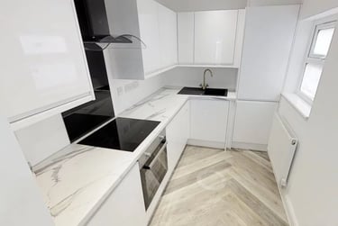 3 bed house, Station Street, City Centre, Loughborough, LE115EE - Image 2
