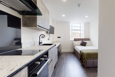 1 bed house, Lister Gate, Lace Market, Nottingham, NG17DD - Image 1