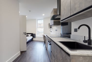 1 bed house, Lister Gate, Lace Market, Nottingham, NG17DD - Image 2