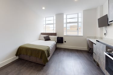 1 bed house, Lister Gate, Lace Market, Nottingham, NG17DD - Image 2