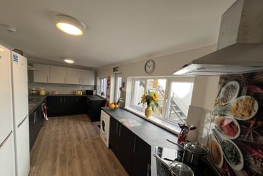 8 bed house, Mansel Street, swansea, Mount Pleasant, Swansea, SA15TN - Image 1
