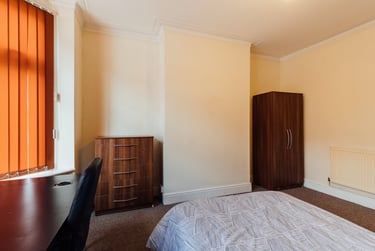 4 bed house, Royland Road, City Centre, Loughborough, LE112EH - Image 6