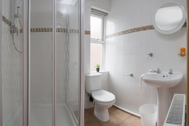 5 bed house, Storer Road, City Centre, Loughborough, LE115EQ - Image 5