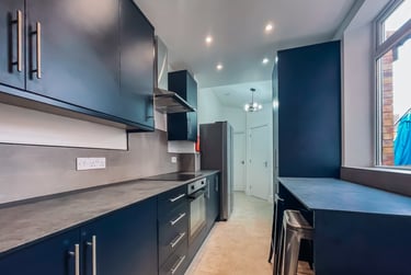 5 bed house, Havelock Street, City Centre, Loughborough, LE115DH - Image 1