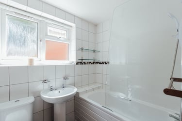 4 bed house, Broad Street, City Centre, Loughborough, LE115AB - Image 11