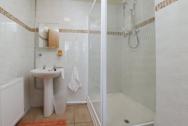 5 bed house, Storer Road, City Centre, Loughborough, LE115EQ - Image 6