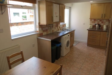 4 bed house, Chaucer Street, Victoria Park, Leicester, LE21HD - Image 5