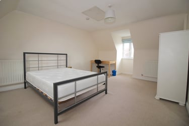 6 bed house, Goldfinch Close, City Centre, Loughborough, LE113HG - Image 15