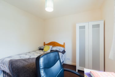 4 bed house, Hermitage Road, City Centre, Loughborough, LE114PF - Image 14
