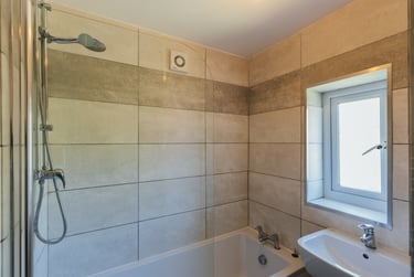 3 bed house, Sharpley Road, City Centre, Loughborough, LE114PL - Image 5