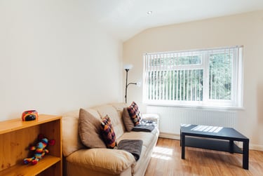 4 bed house, Hermitage Road, City Centre, Loughborough, LE114PF - Image 5