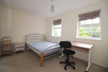 6 bed house, Goldfinch Close, City Centre, Loughborough, LE113HG - Image 11