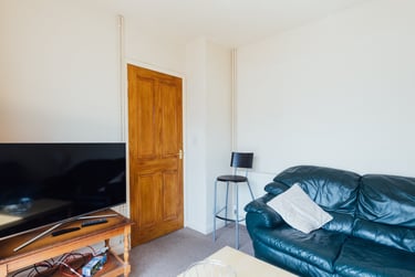 4 bed house, Sharpley Road, City Centre, Loughborough, LE114PW - Image 2