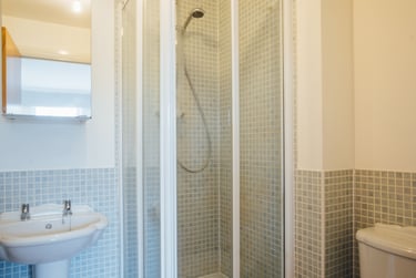 4 bed house, Goldfinch Close, City Centre, Loughborough, LE113HG - Image 7