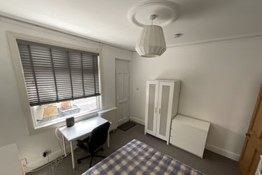 4 bed house, Rosebery Street, City Centre, Loughborough, LE115DX - Image 4