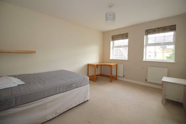 6 bed house, Goldfinch Close, City Centre, Loughborough, LE113HG - Image 8