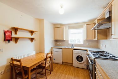 4 bed house, Kingfisher Way, City Centre, Loughborough, LE113NF - Image 4
