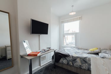 4 bed house, Paget Street, City Centre, Loughborough, LE115DT - Image 8