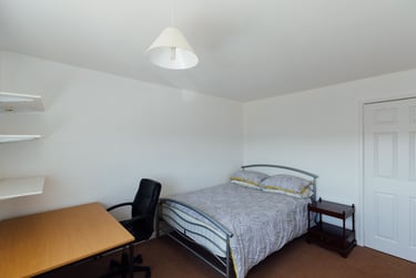 3 bed house, Sharpley Road, City Centre, Loughborough, LE114PL - Image 3