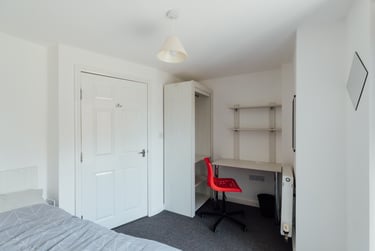 5 bed house, Goods Yard Close, City Centre, Loughborough, LE115EB - Image 8