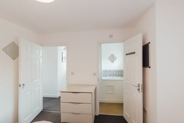5 bed house, Goods Yard Close, City Centre, Loughborough, LE115EB - Image 13