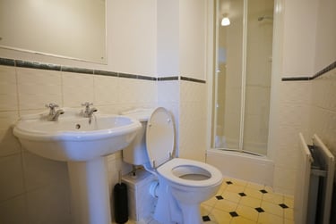 4 bed house, Wren Close, City Centre, Loughborough, LE113HL - Image 8