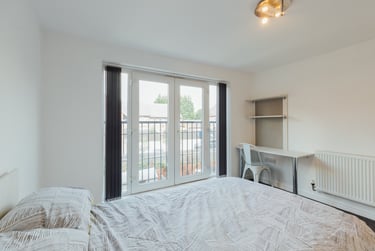 4 bed house, Goods Yard Close, City Centre, Loughborough, LE115EB - Image 4