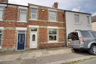 4 bed house, Cross View Terrace, Nevilles Cross, Durham, DH14JY - Image 1