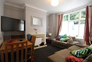 5 bed house, May Street (L), Nevilles Cross, Durham, DH14EN - Image 3