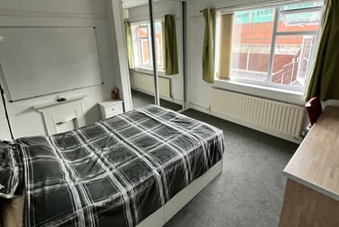 4 bed house, Westbury Road, Clarendon Park, Leicester, LE26AG - Image 2