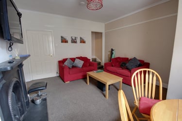 4 bed house, Wanless Terrace (L), Claypath, Durham, DH11RU - Image 6