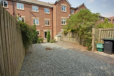 6 bed house, Faraday Court (L), Nevilles Cross, Durham, DH14FG - Image 12