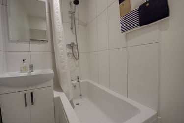 5 bed house, Kepier Crescent, Gilesgate, Durham, DH11PQ - Image 10