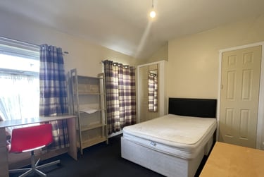 4 bed house, Neville Terrace, Western Hill, Durham, DH14AH - Image 11