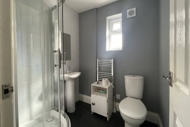 4 bed house, Neville Terrace, Western Hill, Durham, DH14AH - Image 7